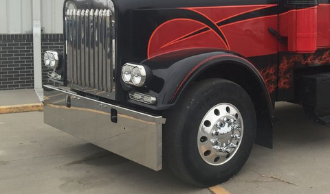 SQUARE BUMPER FOR A 2004-2007   CONVENTIONAL  FREIGHTLINER CLASSIC XL
